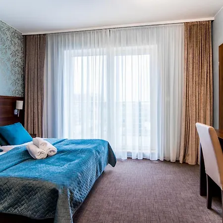 Nad Zalewem Dziwnówek