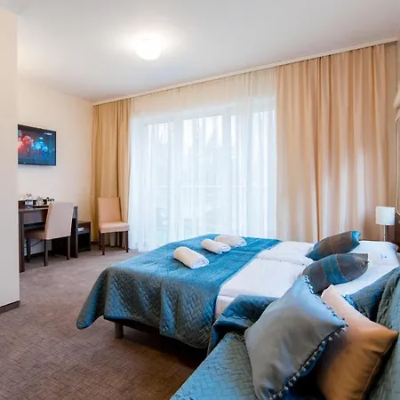 Nad Zalewem Dziwnówek