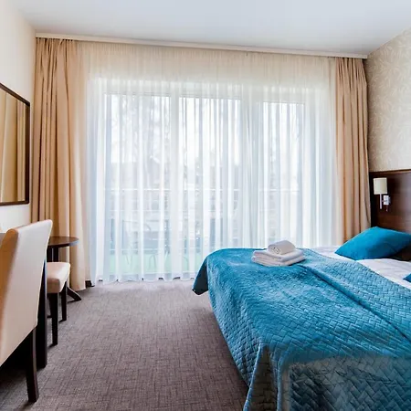 Nad Zalewem Dziwnówek