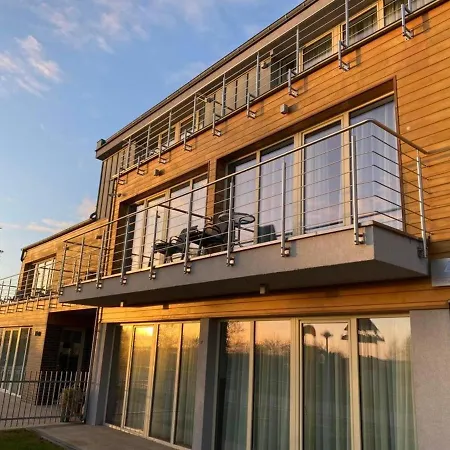 Nad Zalewem Dziwnówek