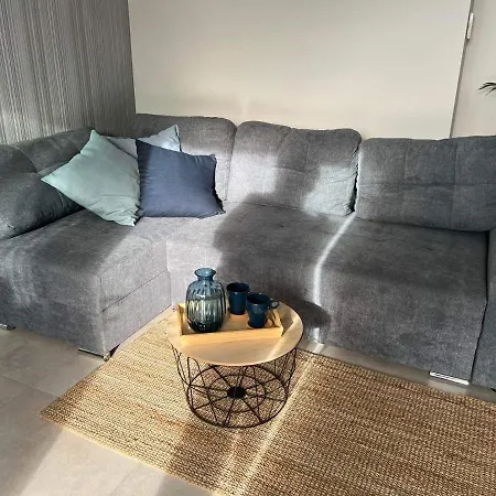 Nad Zalewem Üdülőpark Dziwnówek