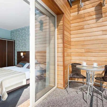 Nad Zalewem Dziwnówek