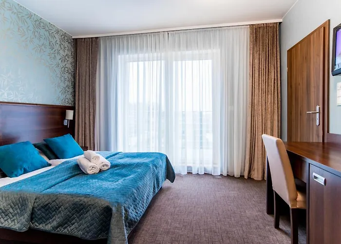 Nad Zalewem Dziwnówek